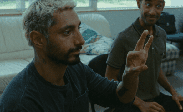 Ruben pratique la langue des signes